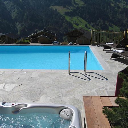 Hotel La Ferme Du Chozal, Chalet De Tradition 欧特吕斯 外观 照片
