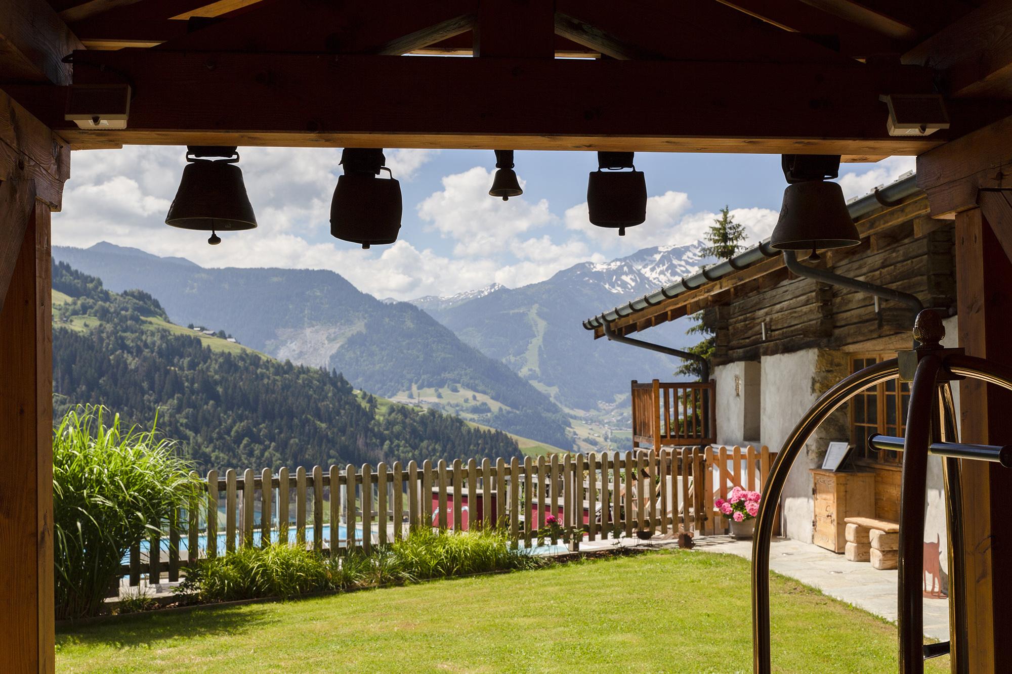 Hotel La Ferme Du Chozal, Chalet De Tradition 欧特吕斯 外观 照片