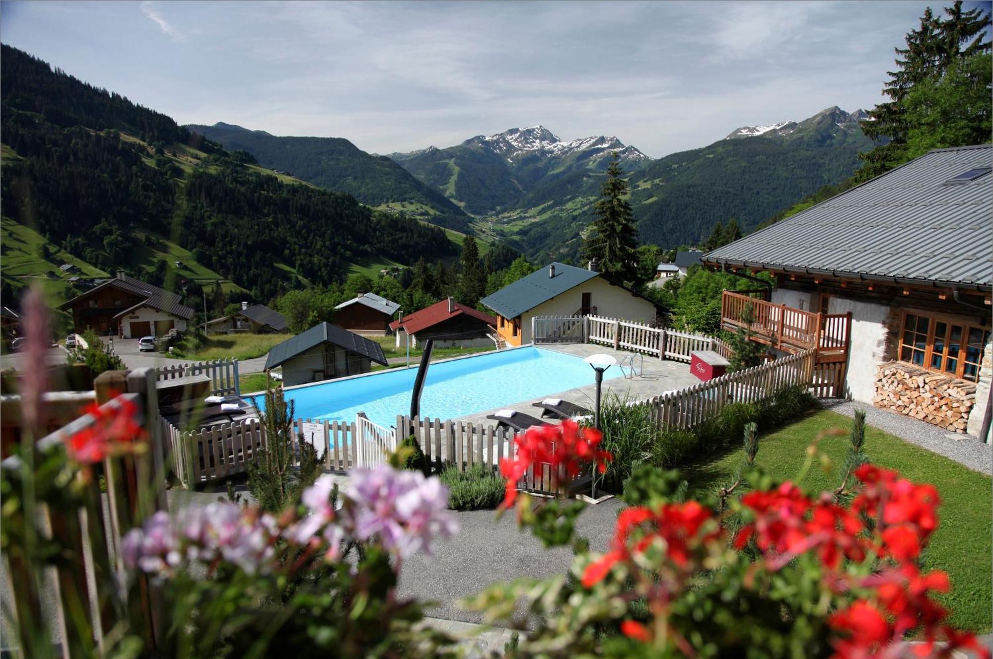 Hotel La Ferme Du Chozal, Chalet De Tradition 欧特吕斯 外观 照片