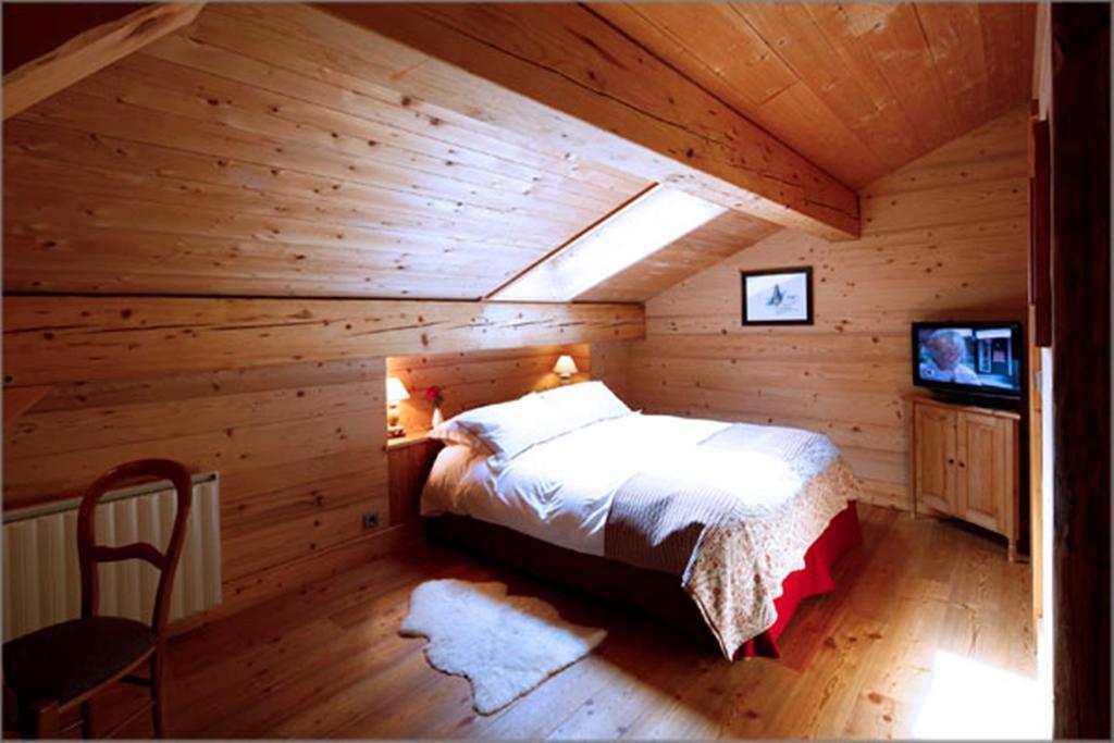 Hotel La Ferme Du Chozal, Chalet De Tradition 欧特吕斯 客房 照片