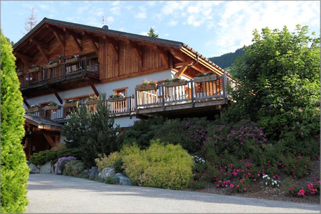 Hotel La Ferme Du Chozal, Chalet De Tradition 欧特吕斯 外观 照片