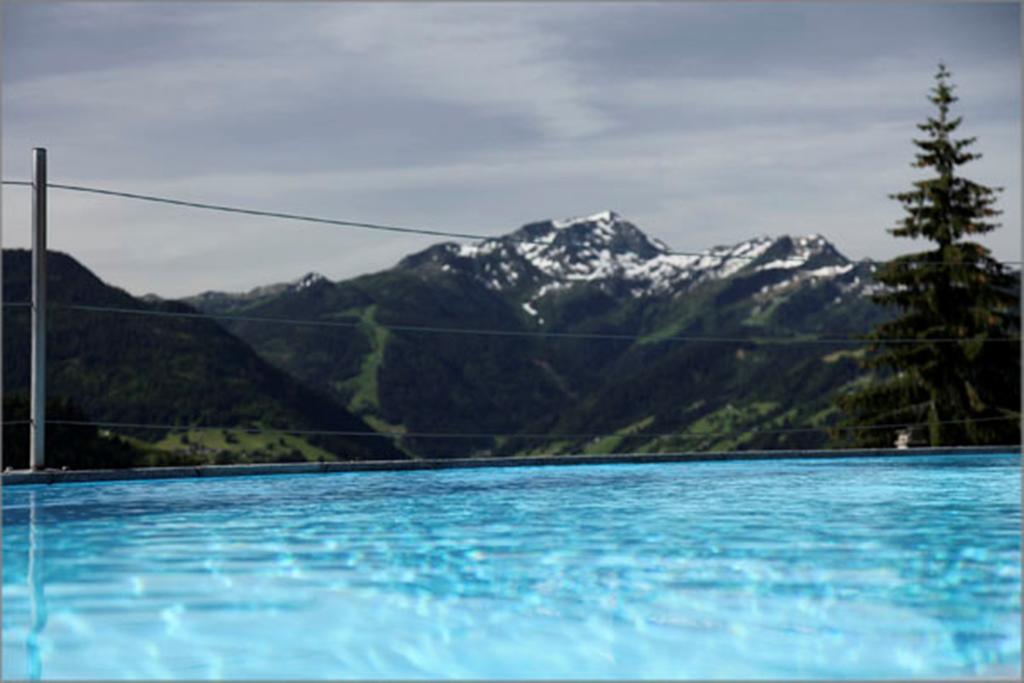 Hotel La Ferme Du Chozal, Chalet De Tradition 欧特吕斯 外观 照片